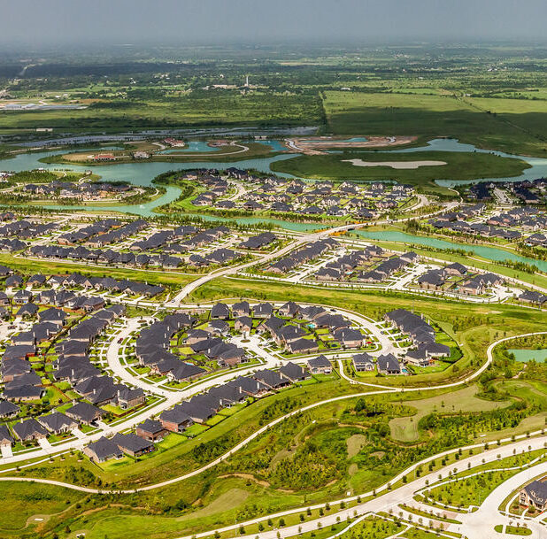ENTITLEMENT/<br>ZONING ISSUES