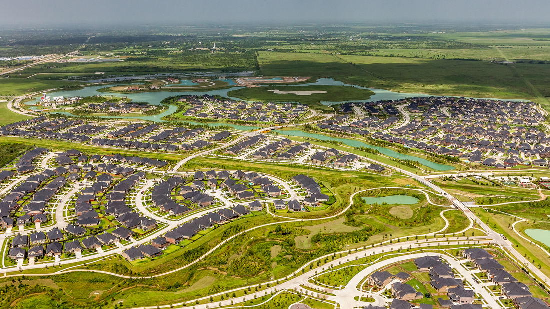 ENTITLEMENT/<br>ZONING ISSUES